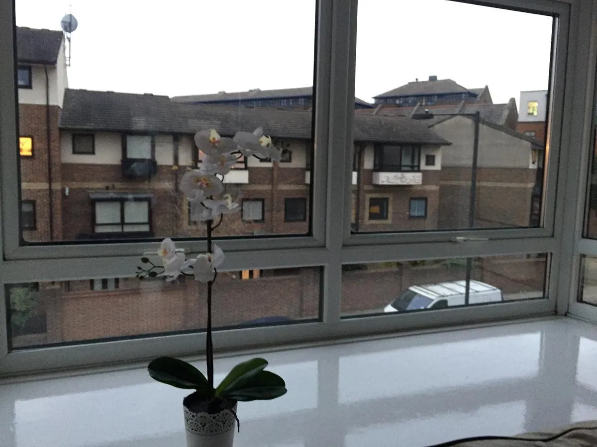 Peaceful Deluxe Hotel London Guest house