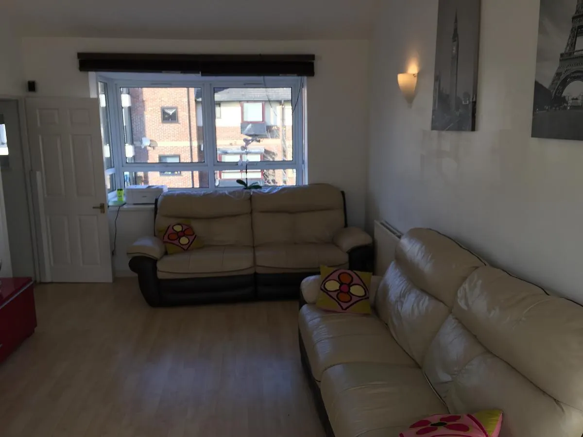 Guest house Peaceful Deluxe Hotel London